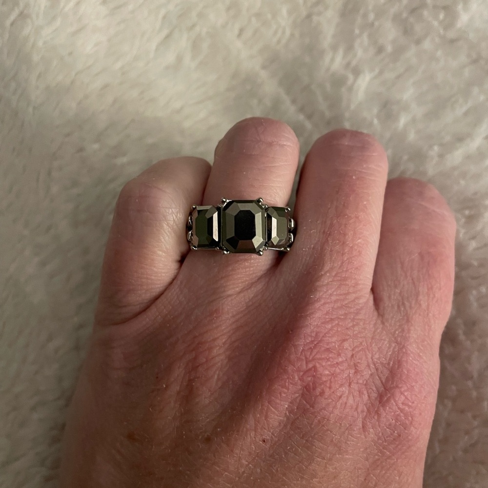 Elegant Black and Silver Ring